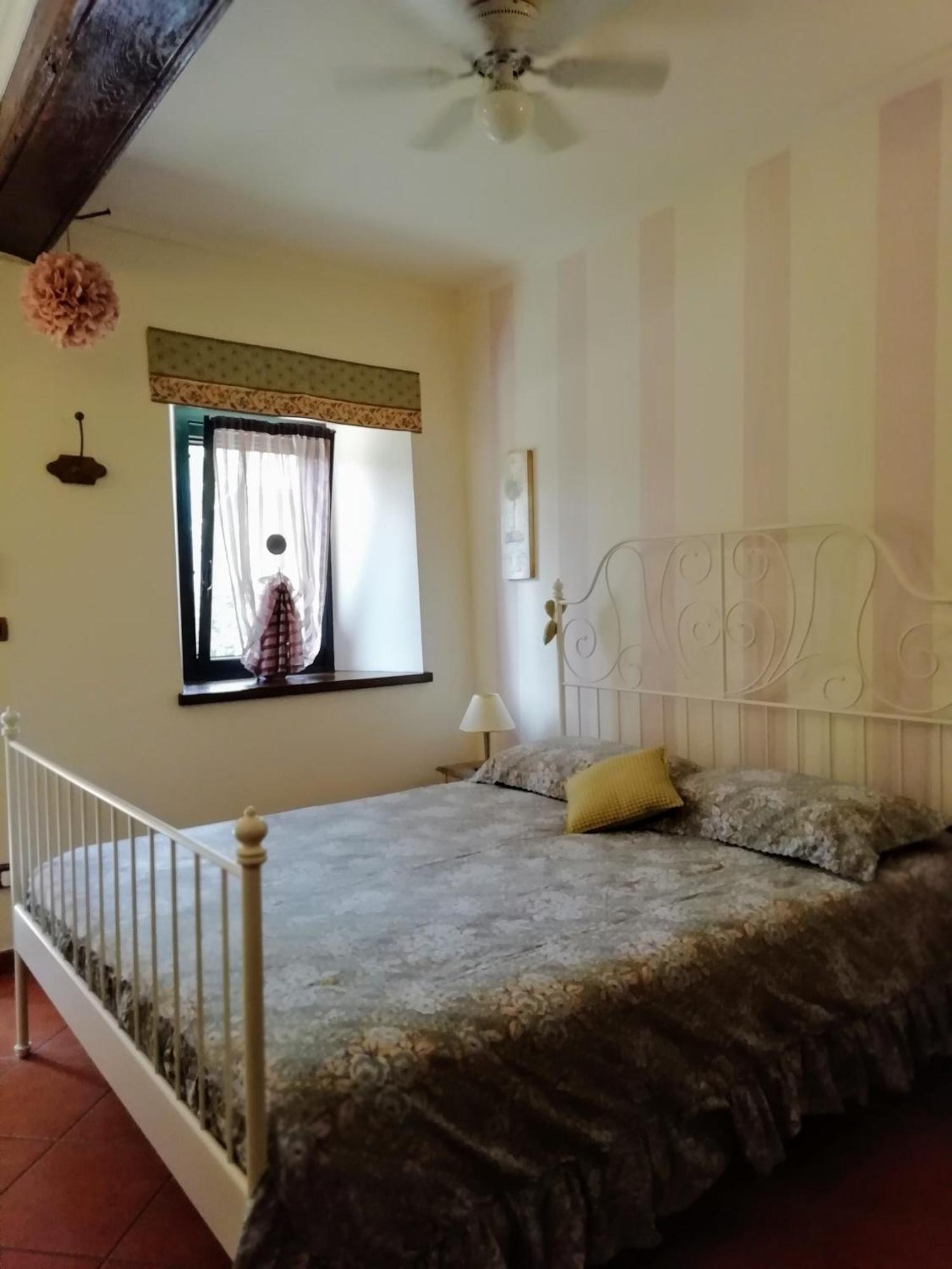 Bed&Breakfast La Siepe Pinerolo Cameră foto